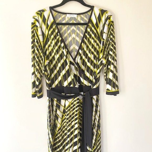 Calvin Klein Dresses & Skirts - CALVIN KLEIN WRAP STYLE DRESS - SIZE 12 - STRETCH